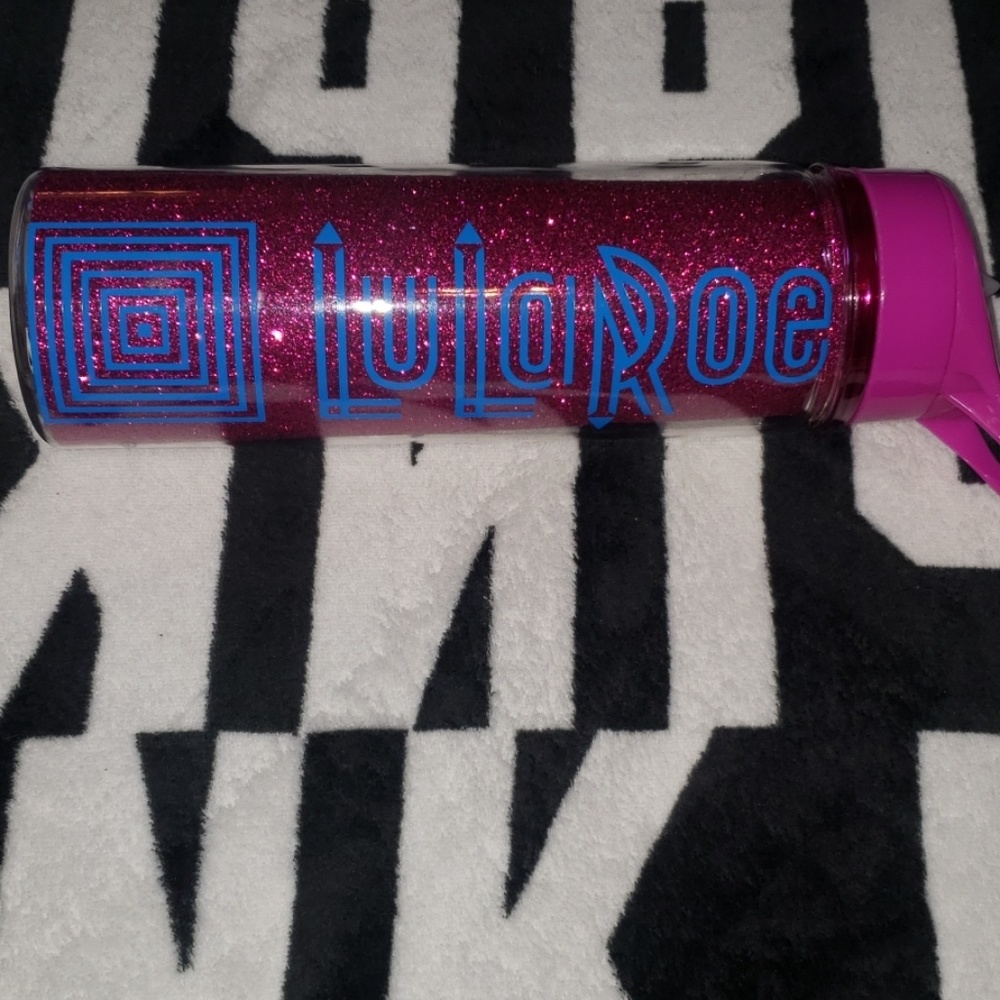 Green Canteen water bottle " lularoe" on bottle